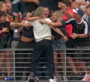 Coupe du monde 2026 : Beccacece quitte ses joueurs pour embrasser son épouse