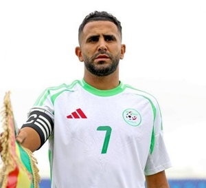 Football : Riyad Mahrez annonce sa retraite internationale après l'élimination de l'Algérie