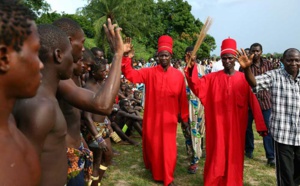 Fête du Roi d'Oussouye : Le ministre Aliou Sow salue les démarches de sa majesté Sibulumbaï Diédhiou