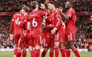 Retour de Salah, doublé d’Ekitike : Liverpool trop fort pour Brighton