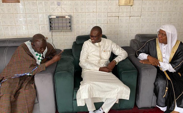 « Guissé-bi ak Maggou Deumb yi » : Idrissa Benjamin Sané reçu par des autorités religieuses et coutumières à Ziguinchor