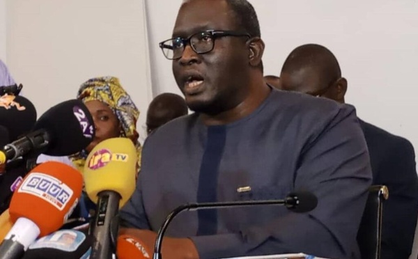 Mort d’Abdoulaye Ba : Le Groupe parlementaire PASTEF dénonce les violences et exige une enquête approfondie