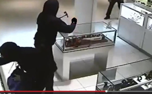 Cambriolage spectaculaire à Tivaouane : un commando armé vide un coffre-fort de 100 millions 