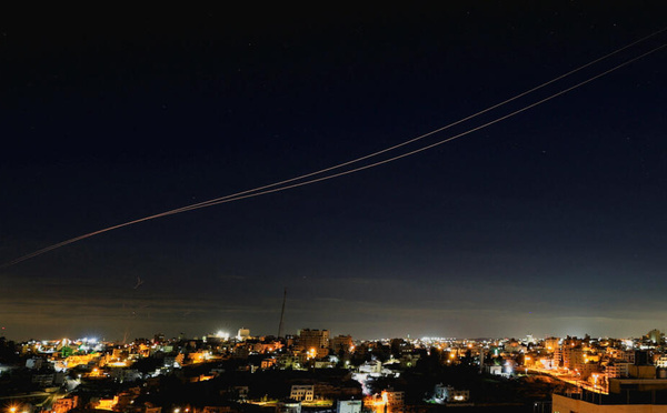 Violents combats dans l'est du Liban, l'Iran tire des missiles sur Israël