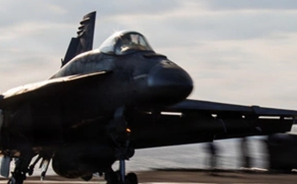 F-35 américain forcé à un atterrissage d’urgence au Moyen-Orient après des tirs iraniens, selon CNN