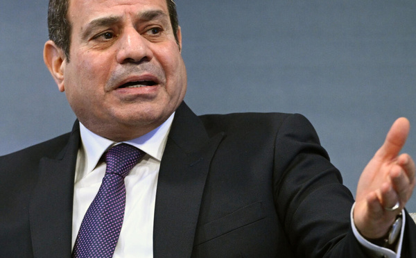 "Aidez-nous à stopper la guerre": le message du président égyptien à Donald Trump