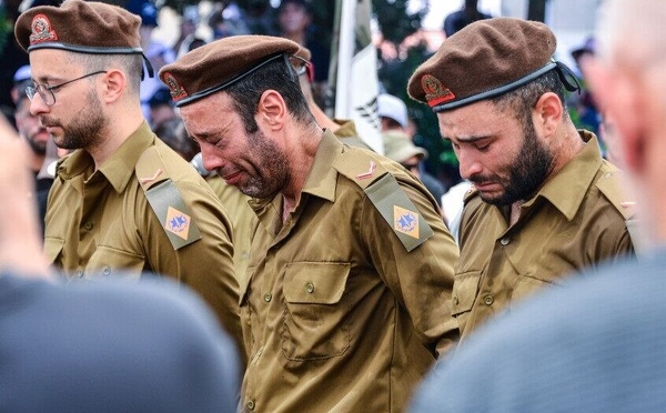 « Ça suffit, assez de ces funérailles » : les familles de soldats israéliens réclament la fin de la guerre