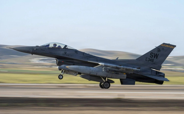 Moyen-Orient : l’Iran affirme avoir abattu plusieurs appareils lors d’une opération américaine de sauvetage