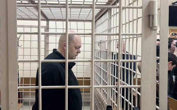 Russie : l’ex-gouverneur de Koursk Alexeï Smirnov condamné à 14 ans de prison pour corruption
