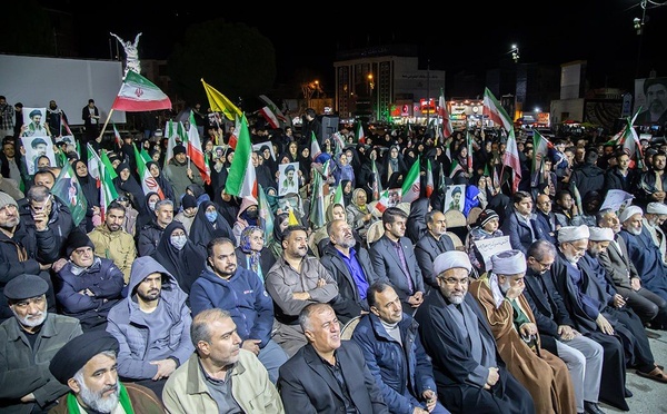 Iran : des chaînes humaines prévues autour des centrales électriques contre les menaces américaines