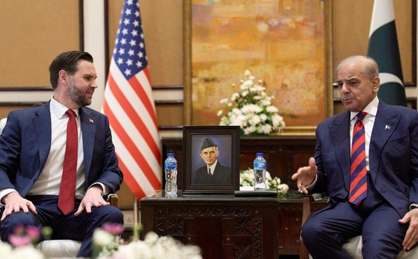 Guerre au Moyen-Orient : les négociations entre l'Iran et les États-Unis se poursuivent au Pakistan