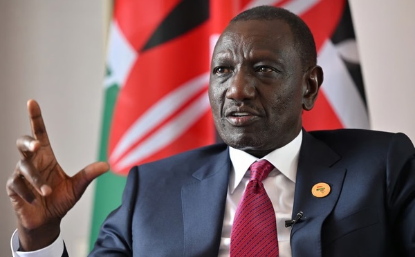 Les propos du président kényan William Ruto sur l’anglais nigérian déclenchent une vague d’indignation