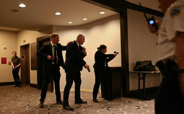 Coups de feu à Washington : Donald Trump évacué en pleine soirée officielle