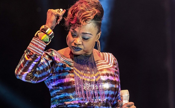 « Le Mali ne cédera jamais » : Oumou Sangaré lance un appel à la mobilisation face aux groupes armés