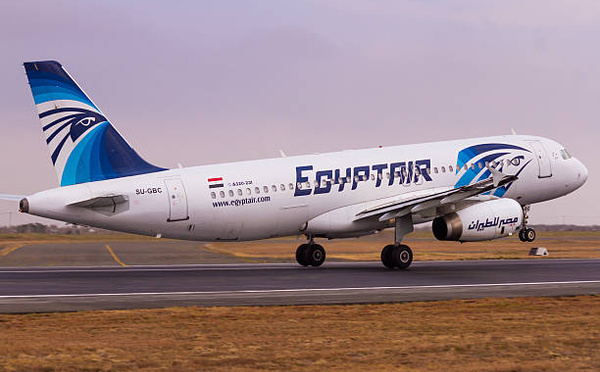 Hajj 2026 : EgyptAir suspend ses vols depuis Bamako, plus de 4.000 pèlerins maliens bloqués