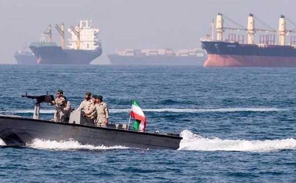 Koweït : quatre hommes liés aux Gardiens de la Révolution iraniens arrêtés après une infiltration maritime