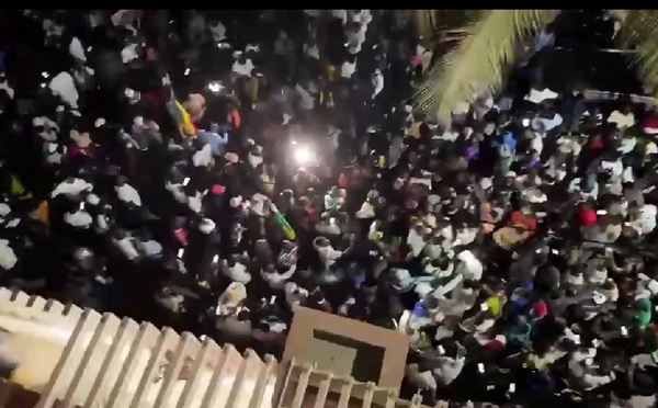 Sénégal : le domicile d’Ousmane Sonko pris d’assaut par ses partisans après son limogeage