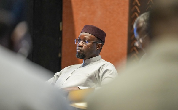 «En démettant Ousmane Sonko, vous posez l’acte de salubrité publique que le peuple attendait  » : Un avocat félicite le chef de l’État