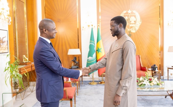 Dialogue National : C’est fait ! Antoine Diome consulté par Diomaye.