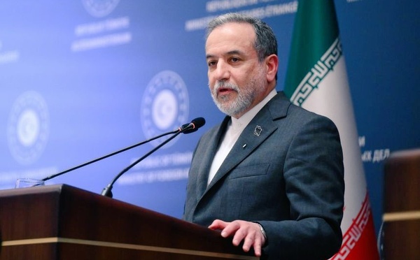 Selon Mehr, l’accord entre l’Iran et les États-Unis prévoit un versement immédiat de 12 milliards de dollars