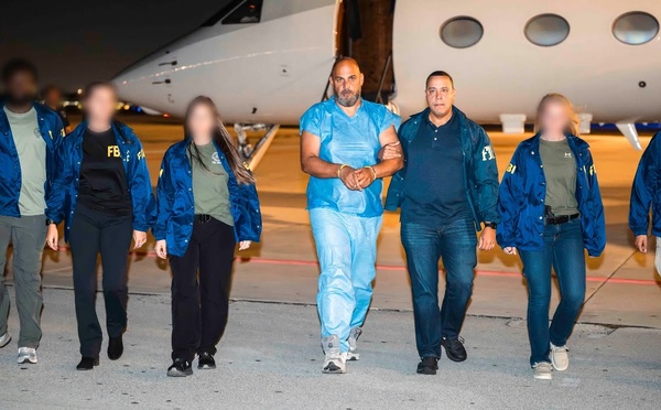 États-Unis : un suspect d’une fraude de 3,7 milliards de dollars à Medicare extradé de Turquie