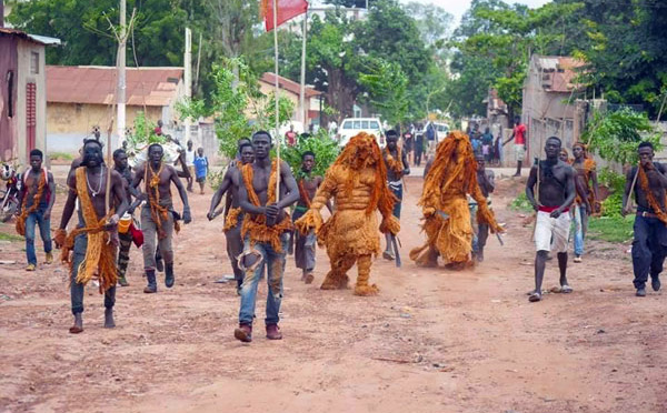 Sorties du Kankourang à Ziguinchor : le préfet interdit le « Sibondo » et le « Fanikendo »