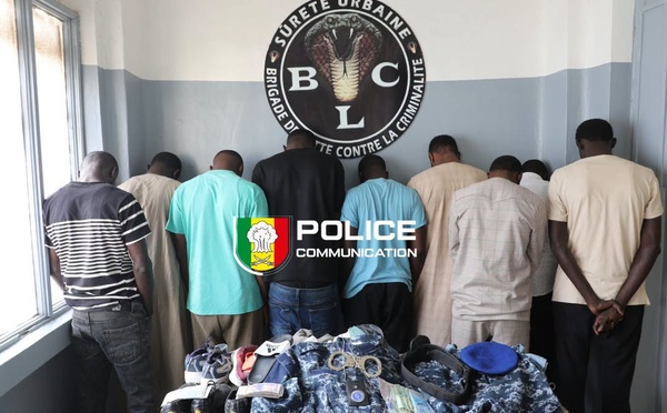 Dakar : neuf faux policiers arrêtés après un spectaculaire cambriolage de 50 millions de FCFA