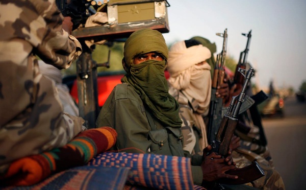 Mali : annoncé mort, le chef militaire du FLA réapparaît et revendique son alliance avec le Jnim