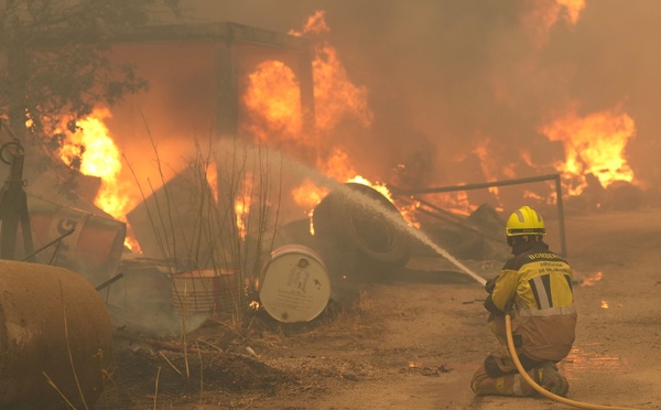 Espagne : les incendies près de Madrid provoquent l'évacuation de milliers d'habitants
