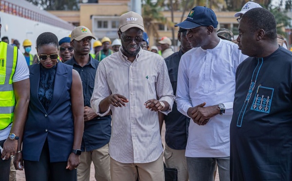 Dakar : Bassirou Diomaye Faye réceptionne la piscine olympique et le stade Iba Mar Diop