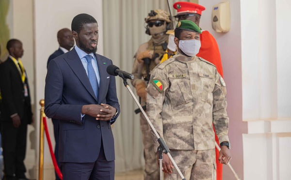 CEDEAO : Diomaye Faye ouvre les discussions avec l'AES lors d'une visite au Mali