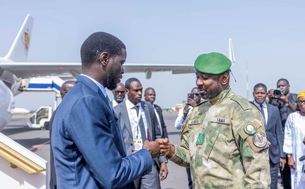 Mali : Bassirou Diomaye Faye entame une visite de travail de 24 heures à Bamako