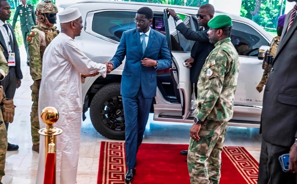 Diomaye Faye à Bamako : les raisons d'un rapprochement avec Assimi Goïta