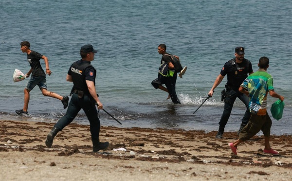 Ceuta : les migrants quittent l'enclave et témoignent des violences des derniers jours