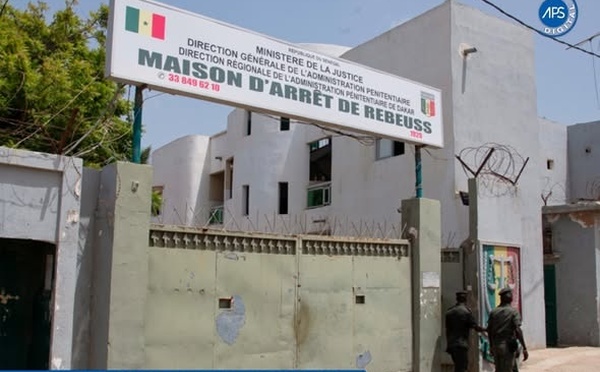 Sénégal : la fouille à nu des détenus interdite à l’admission dans les prisons