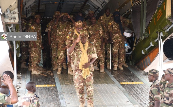 Mali : l’armée annonce la libération de 82 militaires retenus en otage