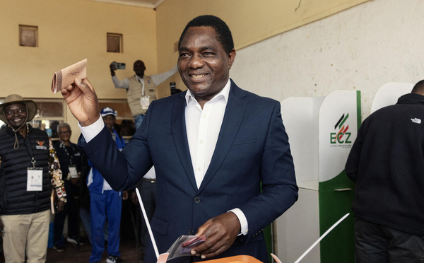 Zambie: le président sortant Hakainde Hichilema réélu dès le premier tour avec 60 % des voix