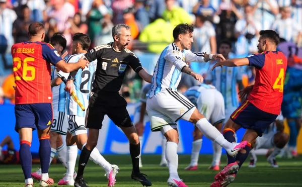 Mondial 2026 : la Fifa sanctionne sévèrement les Argentins