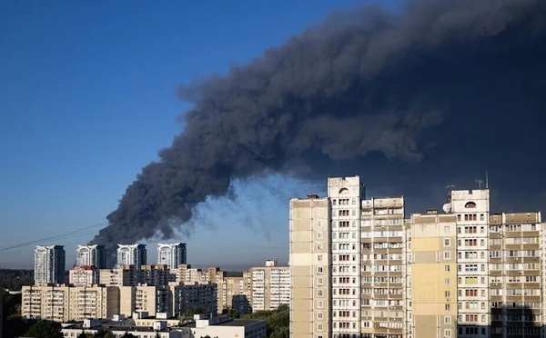 Ukraine : au moins 27 morts après une frappe de drone russe près de Kiev