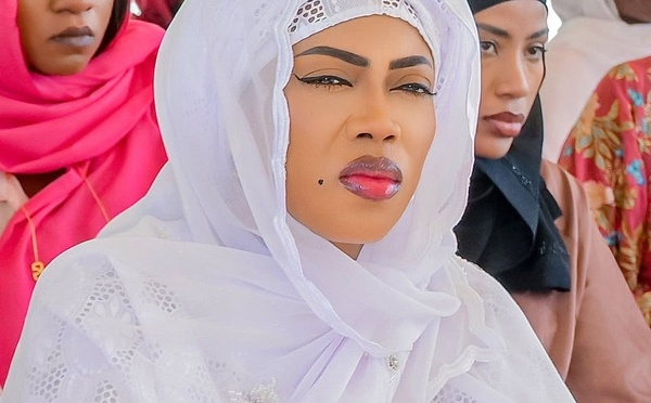 Serigne Sidy Abdou Lahad à Sokhna Aïda Diallo «  Viens ici quand tu veux»