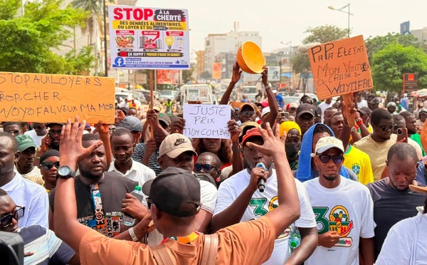 Loyers, alimentation, électricité : Dakar manifeste contre la flambée des prix
