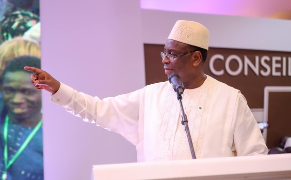 École du parti : Macky Sall nomme Bassirou Kébé