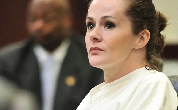 États-Unis : Christa Pike survit à deux injections létales et reste sous respirateur