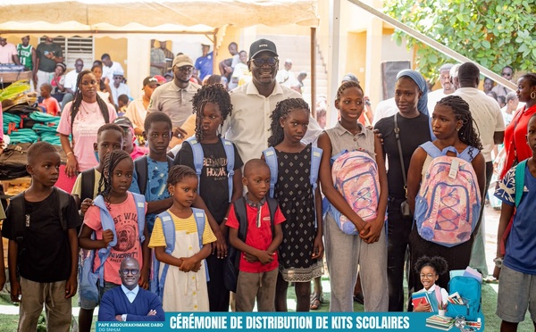 Éducation : Pape Abdourakhmane Dabo offre 1 500 kits scolaires aux élèves de Mbour