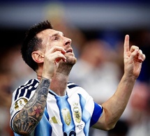 Foot: Lionel Messi annonce sa retraite internationale avec l'Argentine
