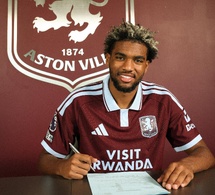 OFFICIEL : Ibrahim Mbaye quitte le PSG et rejoint Aston Villa
