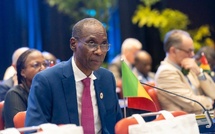 Bourses au Canada : le gouvernement met en garde contre un faux communiqué circulant sur les réseaux