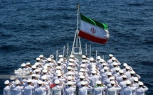 Tensions au Golfe : l’Iran frappe des radars américains et un pétrolier en feu