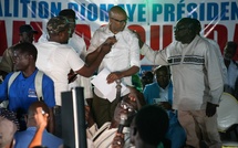 Alpha Thiam accusé de « recycler toute la racaille politique sénégalaise »