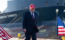 Iran : Donald Trump annonce la suspension de l'opération américaine d'escorte de navires dans le détroit d'Ormuz
